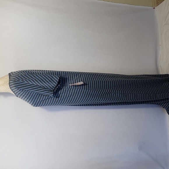 Lularoe Women's Grey Blue Striped Short Cap Sleeve Stretch Shirt Maxie Size L - Picture 7 of 12